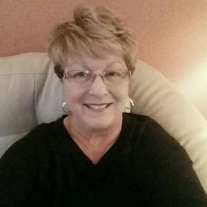 Meet your Posher, Pam